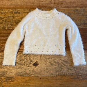 MAYORAL sweater Girls size 5 silver pearls  Made in Spain ivory soft